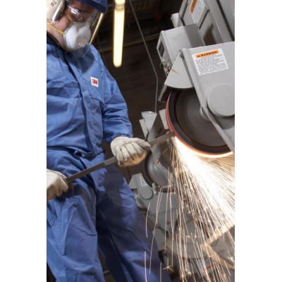 Traje de Protección Desechable 3M™ 4530